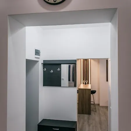 Exclusive Apartment *